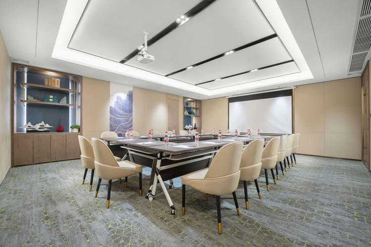 豪华￥--价格说明中国广东深圳酒店地址坂田街道五和大道宝能科技园南